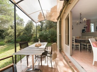 Apartment Mallemort Outdoor Recording 4