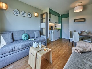 Apartment Basly Features 14