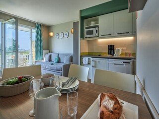 Apartment Basly Features 19