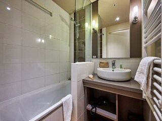 Apartment Basly Features 22