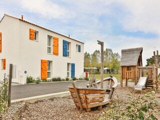 Apartment Brem-sur-Mer Umgebung 27