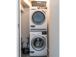 Waschmaschine und Trockner