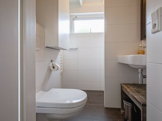 Toilette im Erdgeschoss