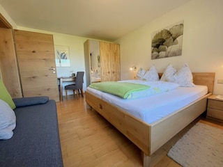 Zimmer 6 a