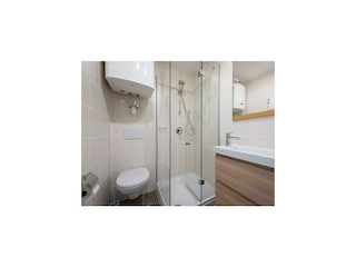 Zimmer 7 Bad