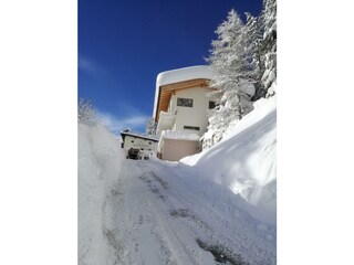 Hausansicht Winter
