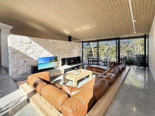 Apartment Welt Features 1