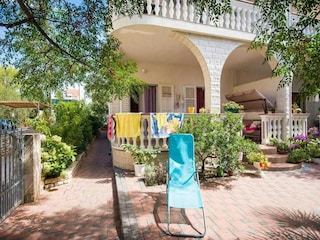 Apartment Srima Außenaufnahme 1