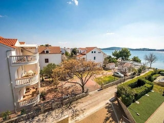 Appartement Srima Buitenaudio-opname 4