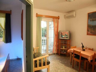 Apartment Srima Features 9