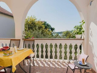 Appartement Srima Buitenaudio-opname 7