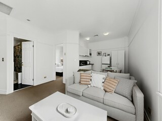 Apartment Welt Features 10