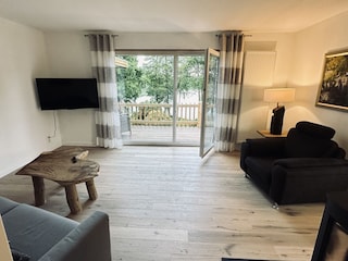 Wohnzimmer mit Blick auf den See!