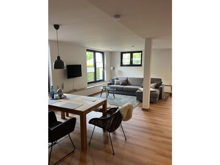 Ferienwohnung Brakel Wohnzimmer 3