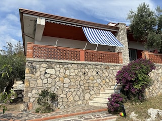 Blick aufs Haus von Südseite