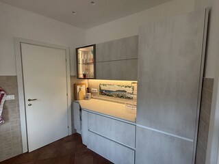 neue Küche mit Fliessenpanorama