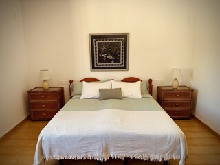 Schlafzimmer 1