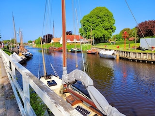 Blick vom historischen Hafen Richtung Meer