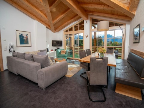 Ferienwohnung Traumferienwohnung Alpenliebe mit Gartensauna