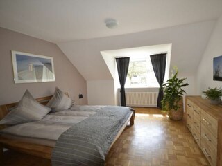 Schlafzimmer II