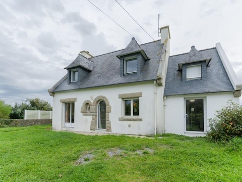 Holiday house House by Plage de Melon with Garden Retreat