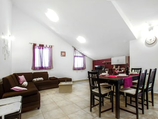Apartment Srima Ausstattung 11