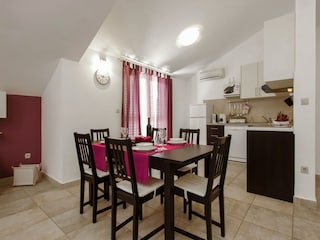 Apartment Srima Ausstattung 12