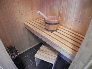 ...Sauna...