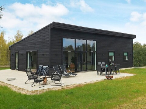 Vakantiehuis 8 persoons vakantie huis in Væggerløse