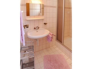 Dusche_unten-topaz4_LR-681x1024