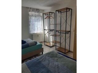 Kleiderregal