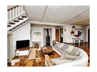 Wohnzimmer mit Kamin