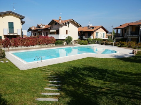 Maison de vacances Appartement de vacances accueillant à proximité du centre de Lazise