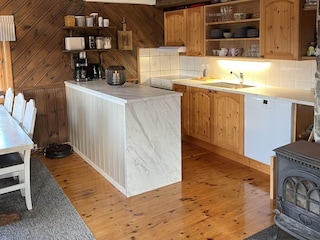 Holiday house Kvenvær  14