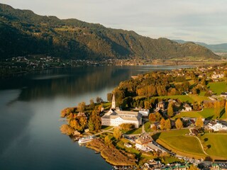 Apartment Steindorf Environment 23