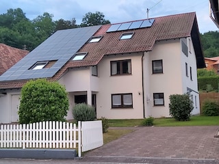 Hausansicht_Ferienwohnung Angelika