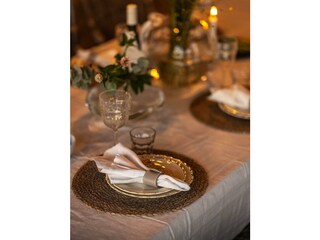 Tisch im Wintergarten