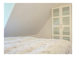 Kleiderschrank