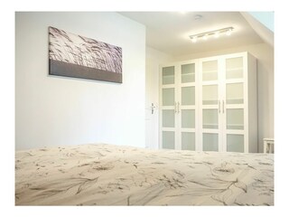 Kleiderschrank