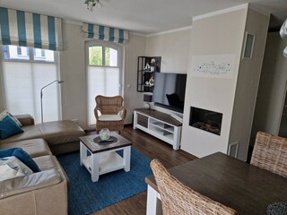 Gemütlicher TV-Bereich