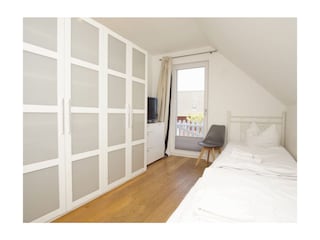 Schlafzimmer mit 2 Einzelbetten