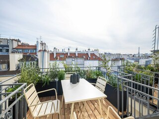 Apartment Paris  67