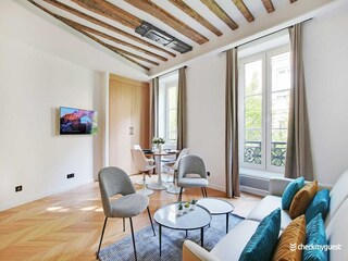 Apartment Paris  5