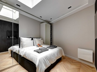Apartment Paris  4