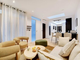 Apartment Paris  8