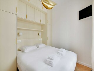 Apartment Paris  17