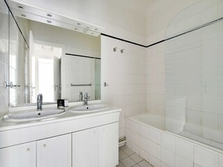 Apartment Paris  5