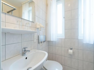 Apartment Sellin Ausstattung 21