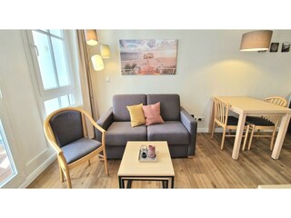 Apartment Sellin Features 14