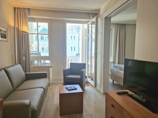 Apartment Sellin Features 14